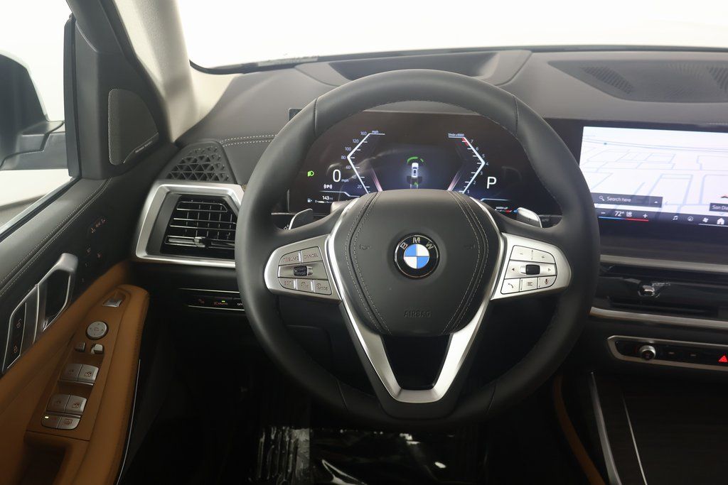 2025 BMW X7 xDrive40i 3