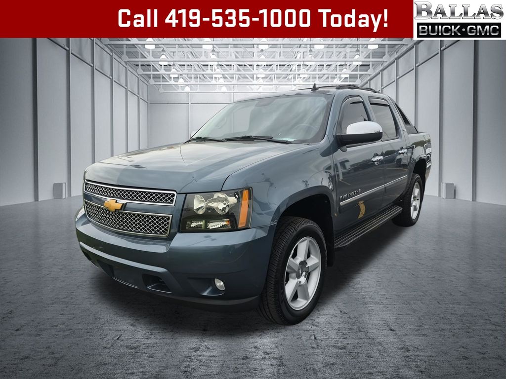 Blue Granite Metallic 2012 Chevrolet Avalanche Pickup Truck Four-Wheel Drive 6-Speed Automatic