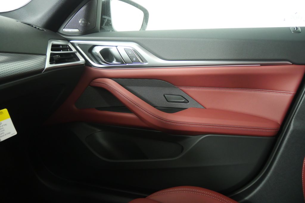 Thumbnail: 2026 BMW 4 Series - 26