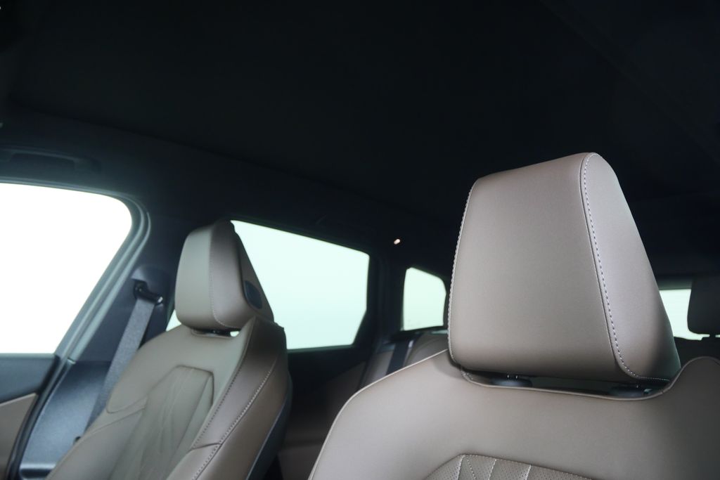 Thumbnail: 2026 BMW X3 - 13