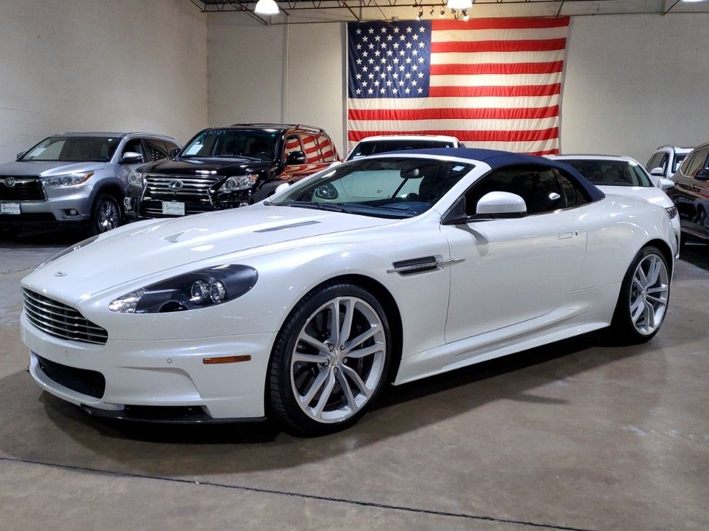 2011 Aston Martin DBS Volante 45