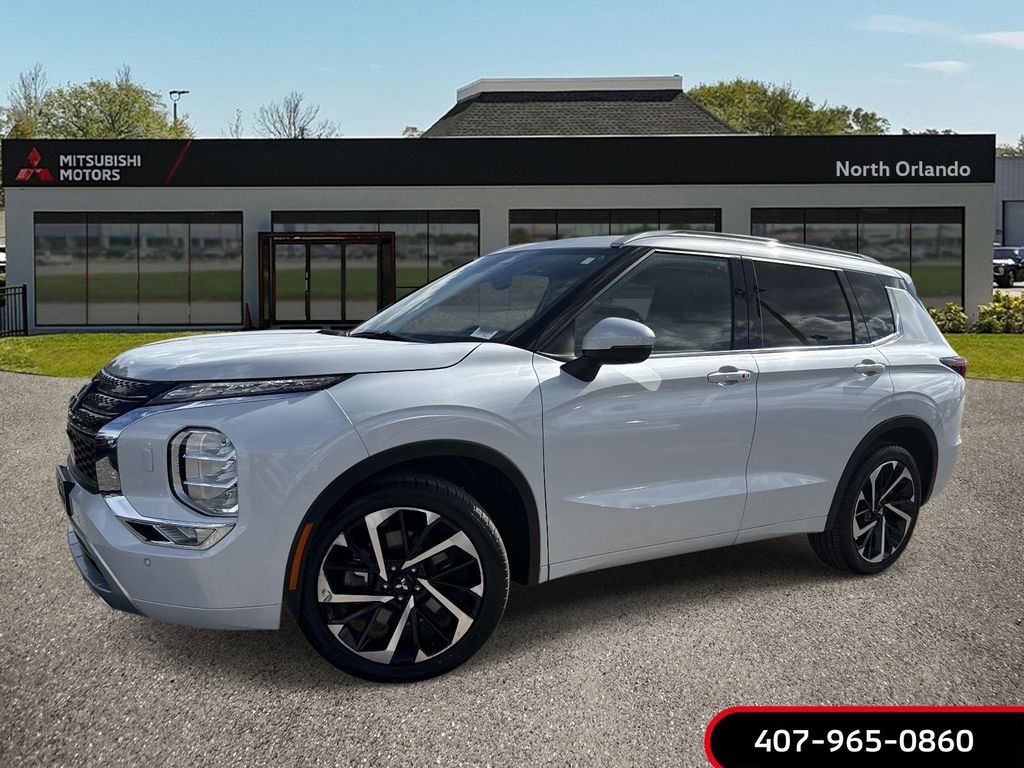 2022 Mitsubishi Outlander SEL