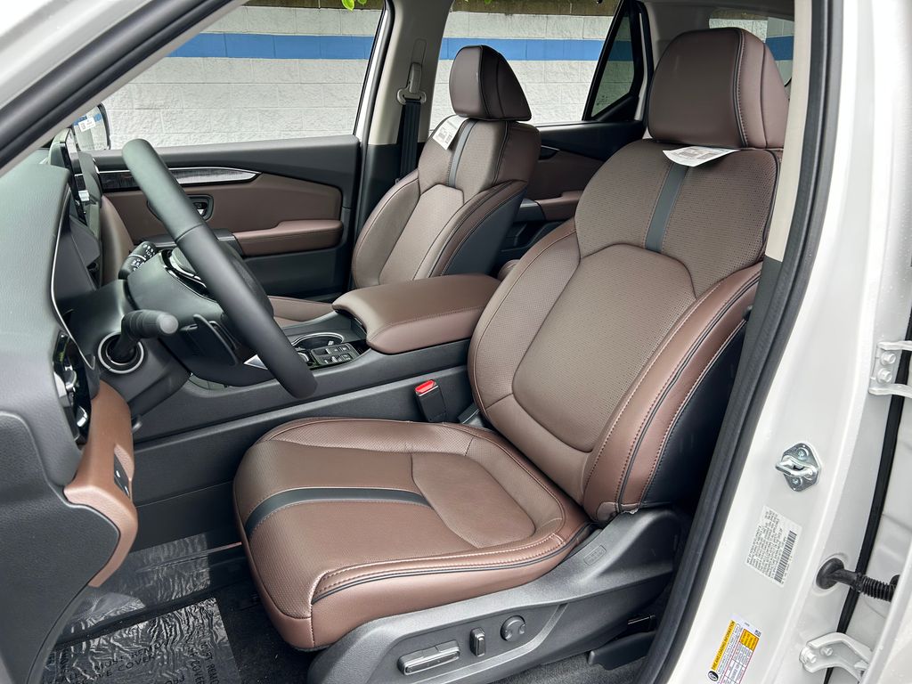 Thumbnail: 2025 Honda Pilot - 19