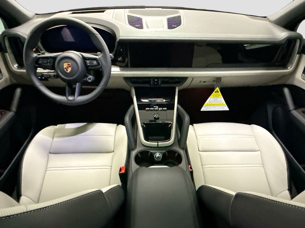 Thumbnail: 2026 Porsche Cayenne - 15