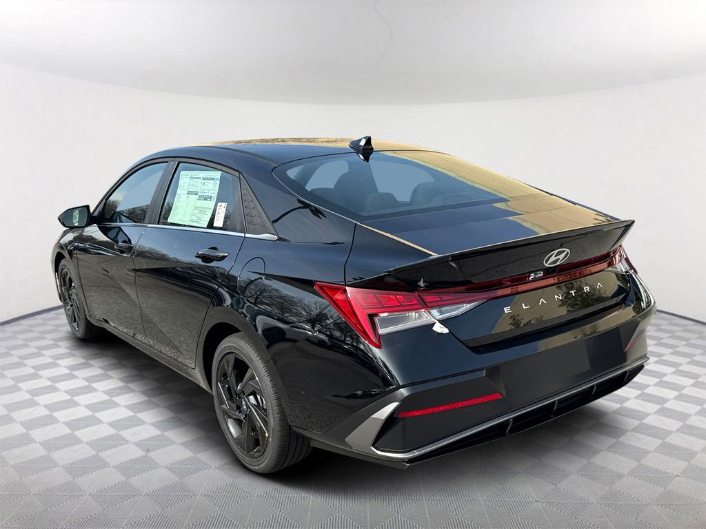 2026 Hyundai Elantra SEL Sport - 2