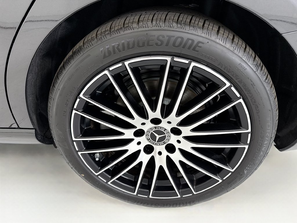 Thumbnail: 2026 Mercedes-Benz C-Class - 30