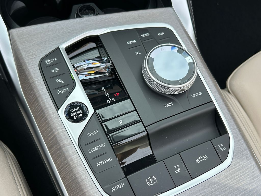 Thumbnail: 2027 BMW 4 Series - 27