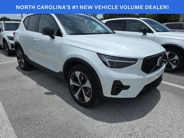 Crystal White 2026 Volvo XC40 SUV / Crossover All-Wheel Drive Automatic