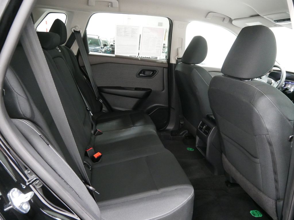 Used 2023 Nissan Rogue SUV