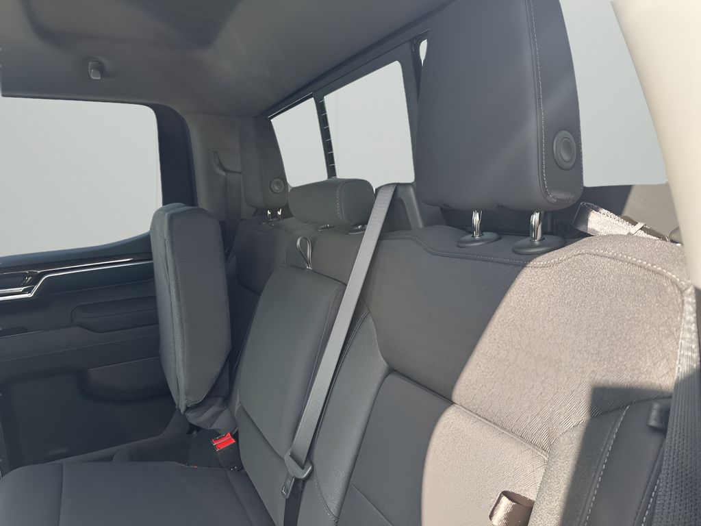 New 2026 White GMC Elevation image 19