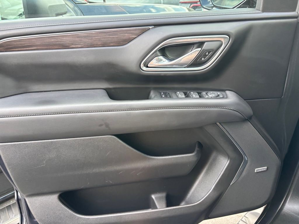 Used Car 2024 Chevrolet Suburban  Z71 For Sale Under $70,000 In Austin, Texas