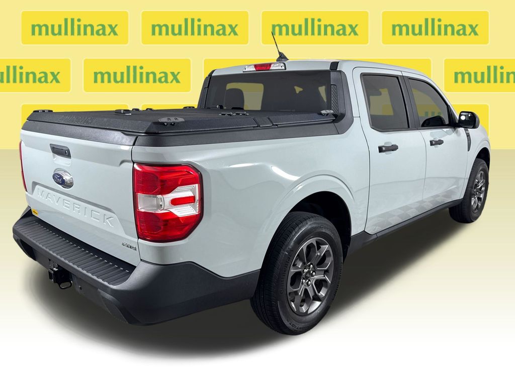 Certified Used 2023 Green Ford XLT image 4
