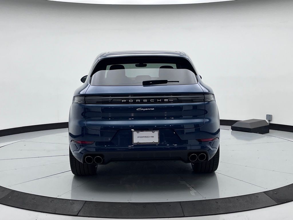 Thumbnail: 2025 Porsche Cayenne - 10