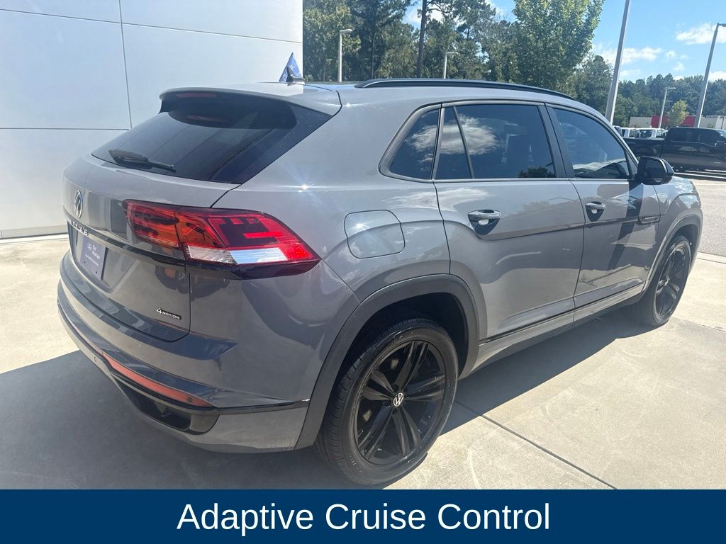 2023 Volkswagen Atlas Cross Sport 2.0T SEL R-Line Black