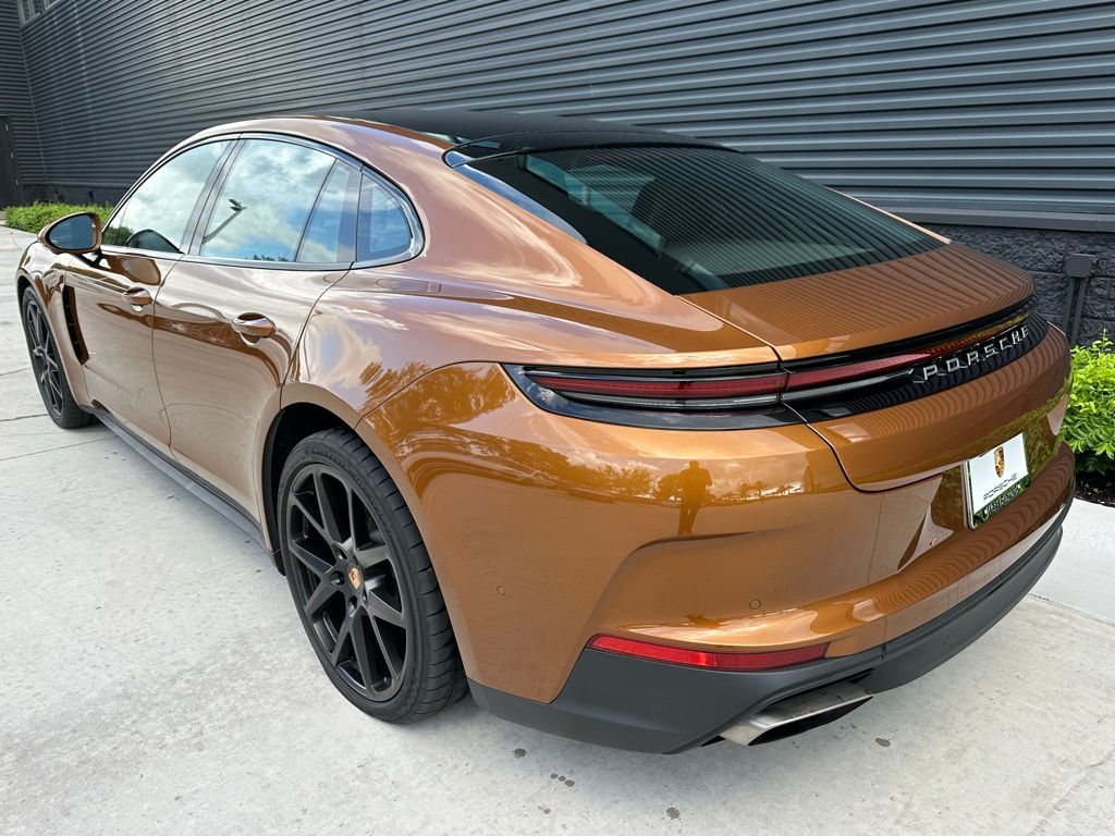 2025 Porsche Panamera  3
