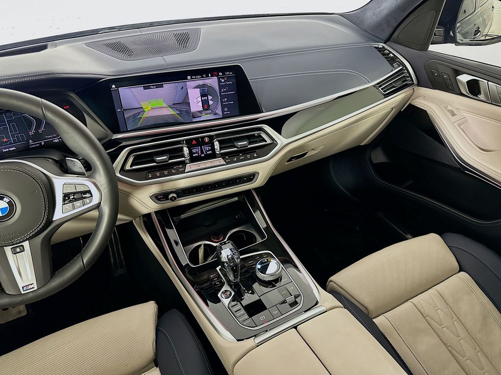 2022 BMW X7 xDrive40i 24