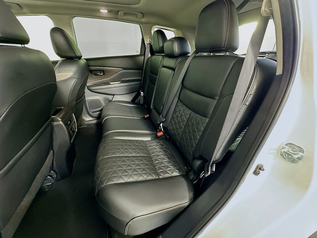 Thumbnail: 2019 Nissan Murano - 25