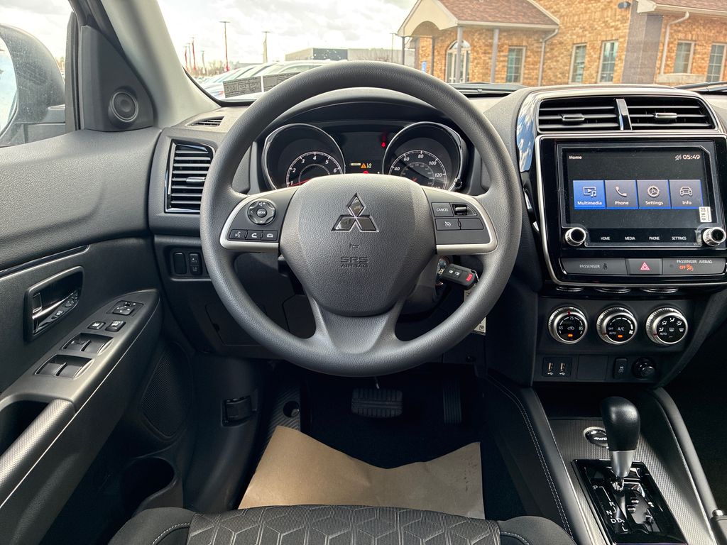 2026 Mitsubishi Outlander Sport 2.0 ES White at Auto Express Mitsubishi