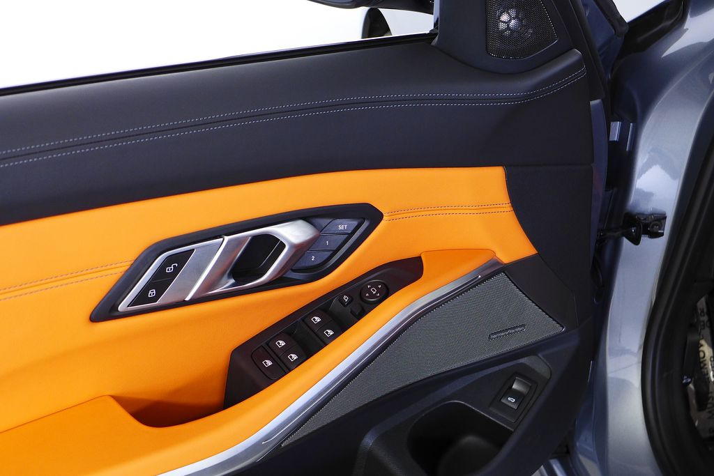 Thumbnail: 2022 BMW M3 - 12