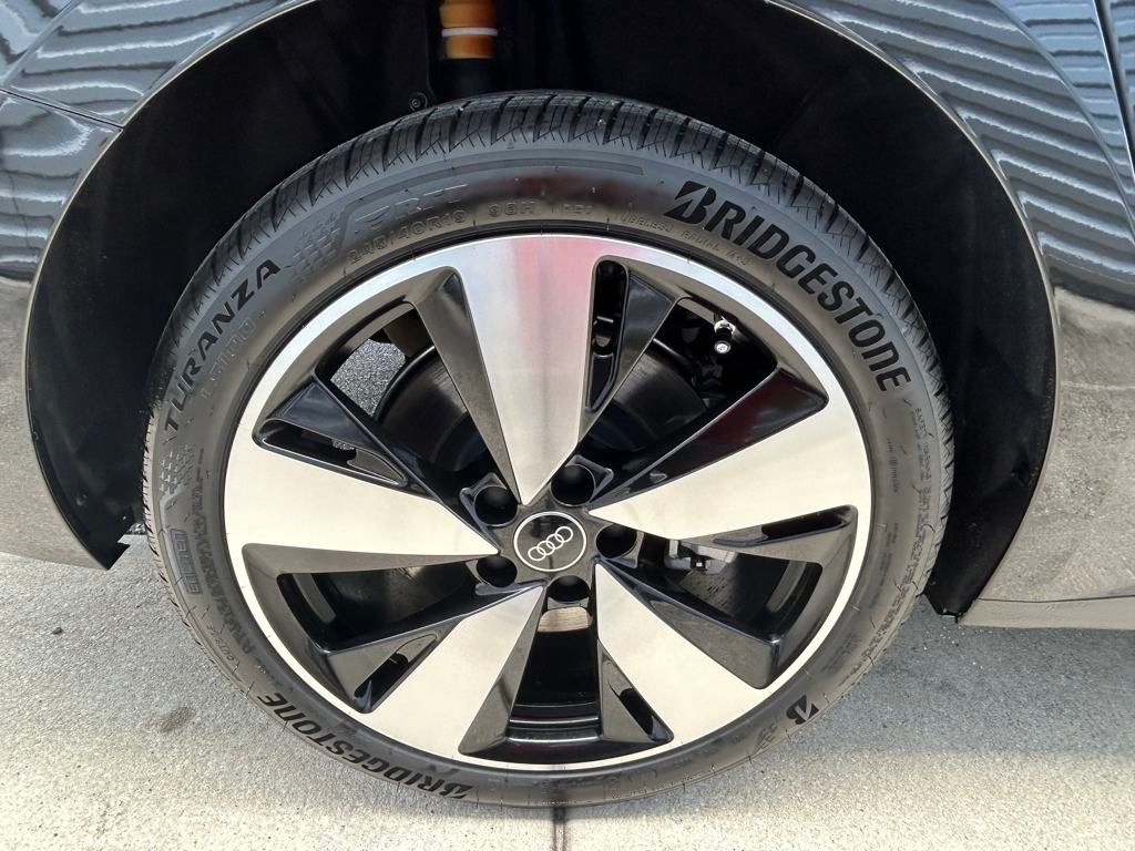New 2025 Black Audi 2.0T Prestige image 49