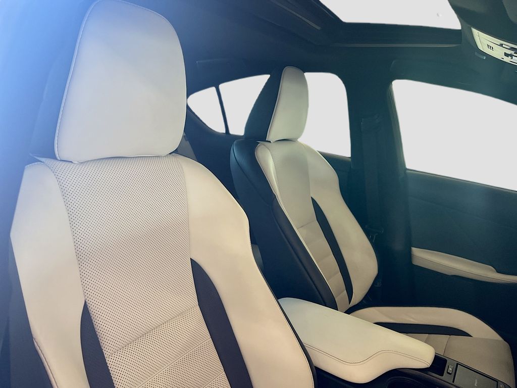 Used 2021 White Lexus 350 F SPORT image 28