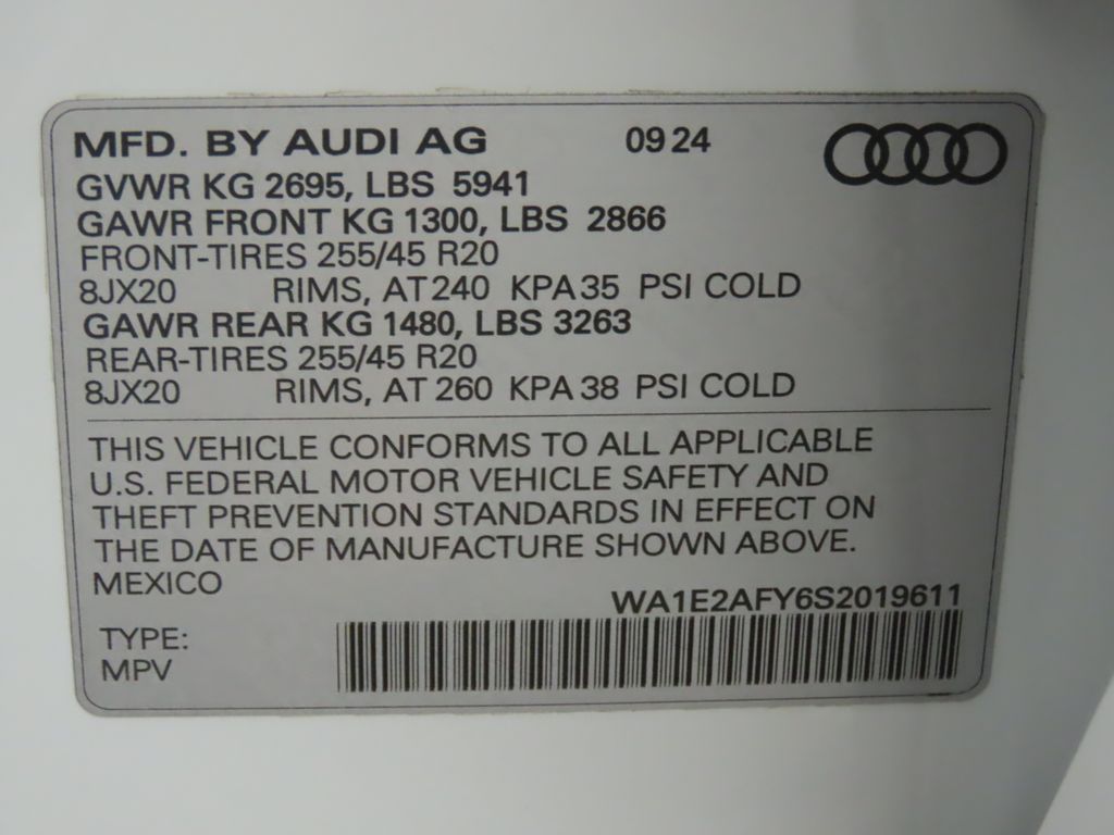 2025 Audi Q5  32