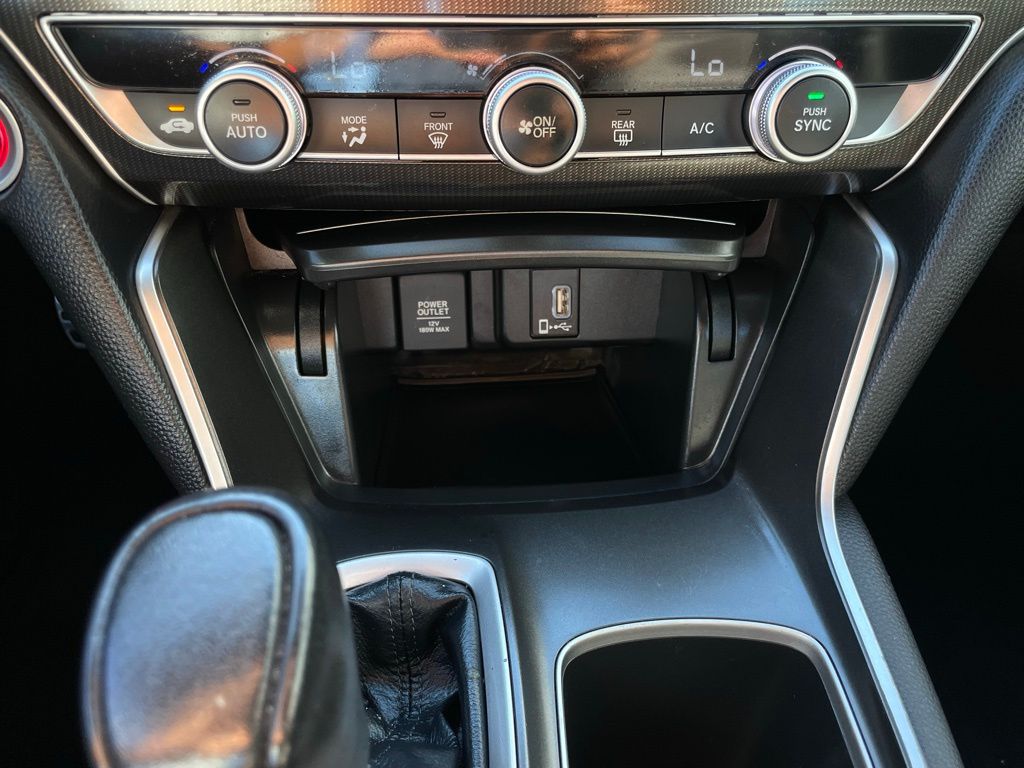 Thumbnail: 2019 Honda Accord - 19