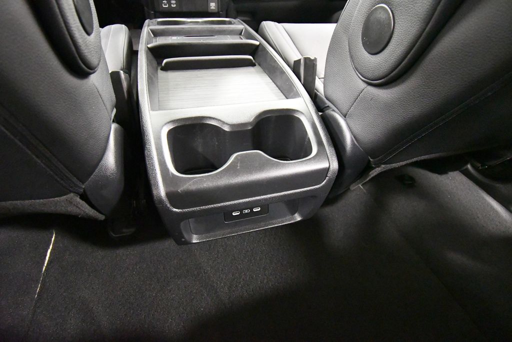 Used 2025 Honda Odyssey Van