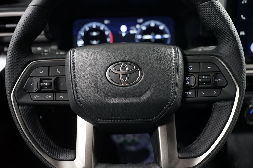 2025 Toyota Tacoma TRD Sport 13
