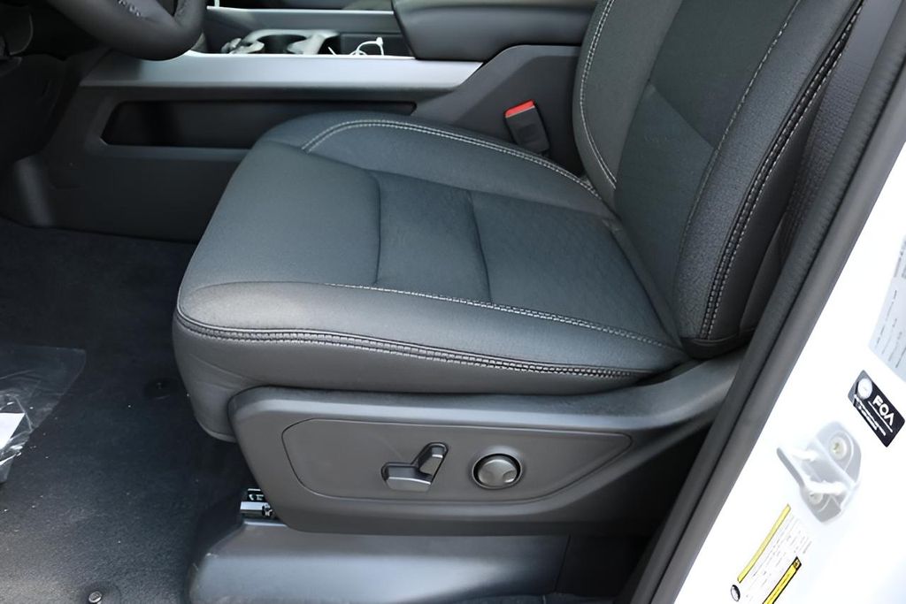 New Car 2025 Ram 1500  Big Horn/lone Star For Sale Under $50,000 In Austin, Texas
