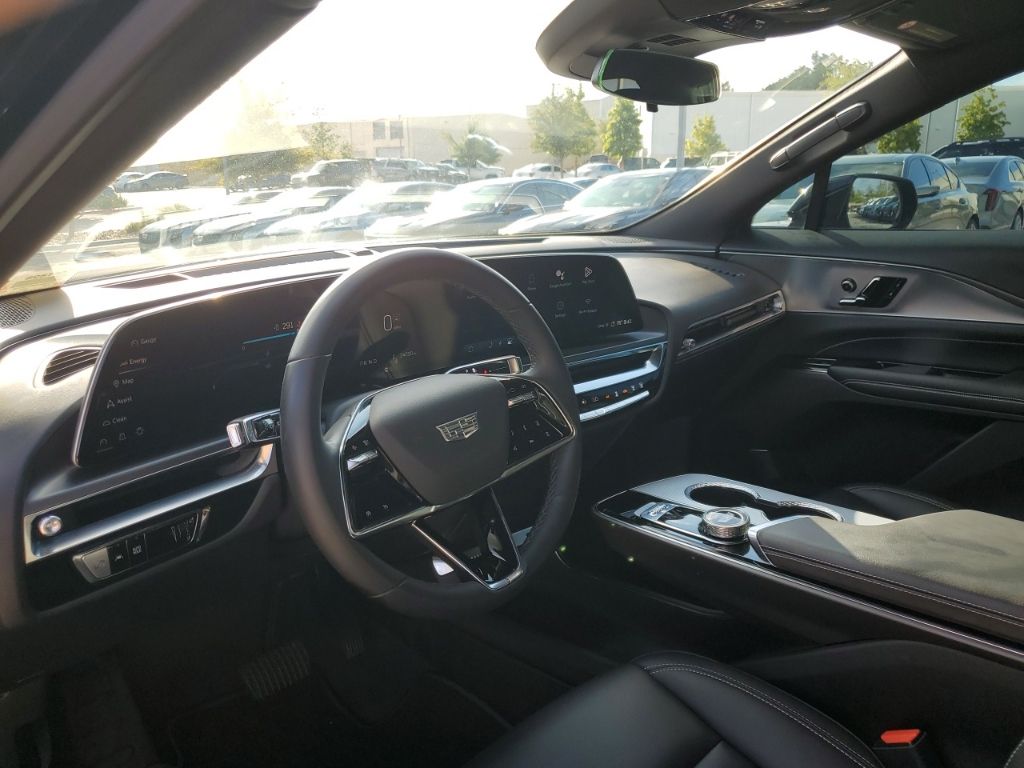 Used Car 2024 Cadillac Lyriq  Tech For Sale Under $40,000 In Austin, Texas