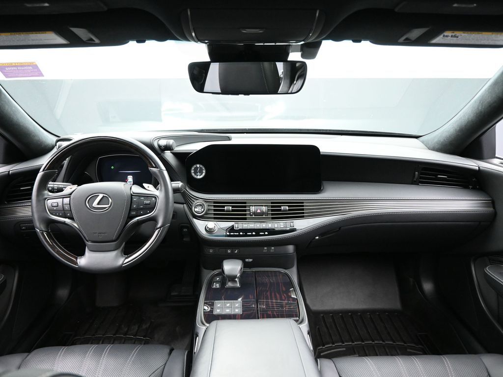 2023 Lexus LS 500 