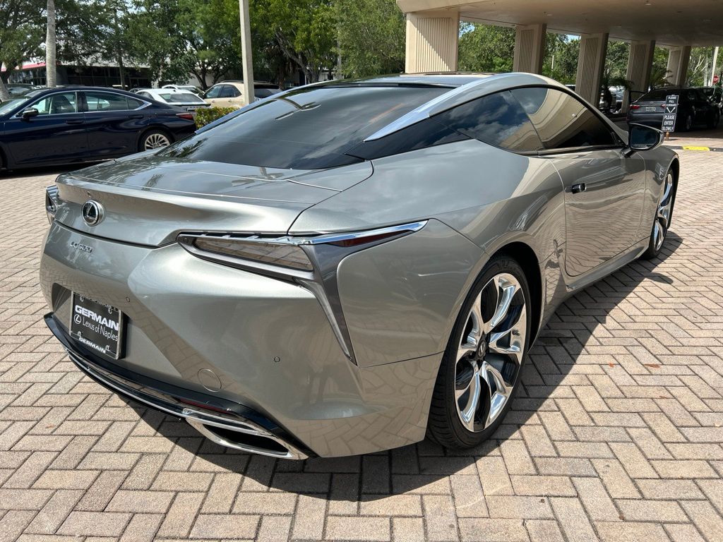 Used 2018 Silver Lexus 500 image 4