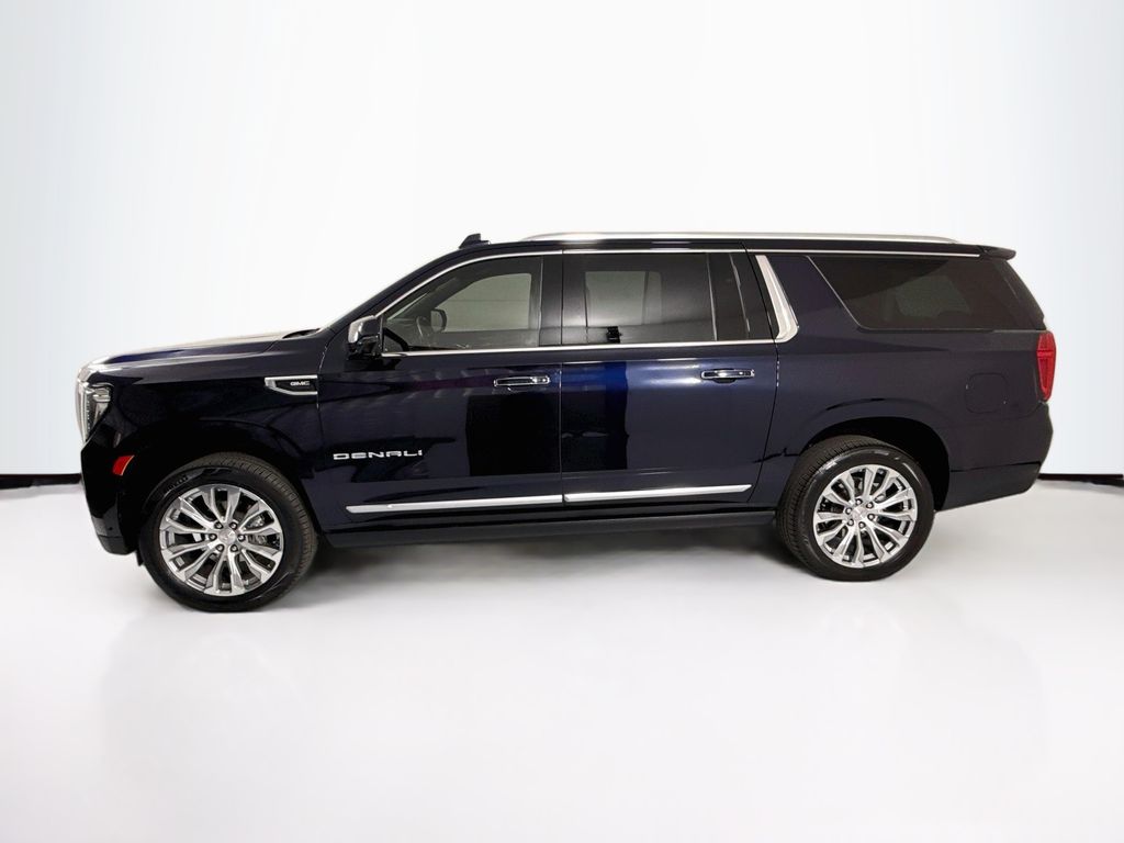 Thumbnail: 2023 GMC Yukon XL - 8