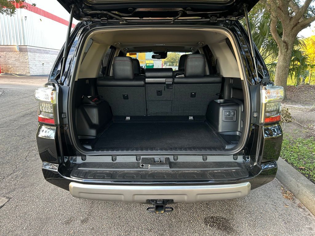Thumbnail: 2024 Toyota 4Runner - 10