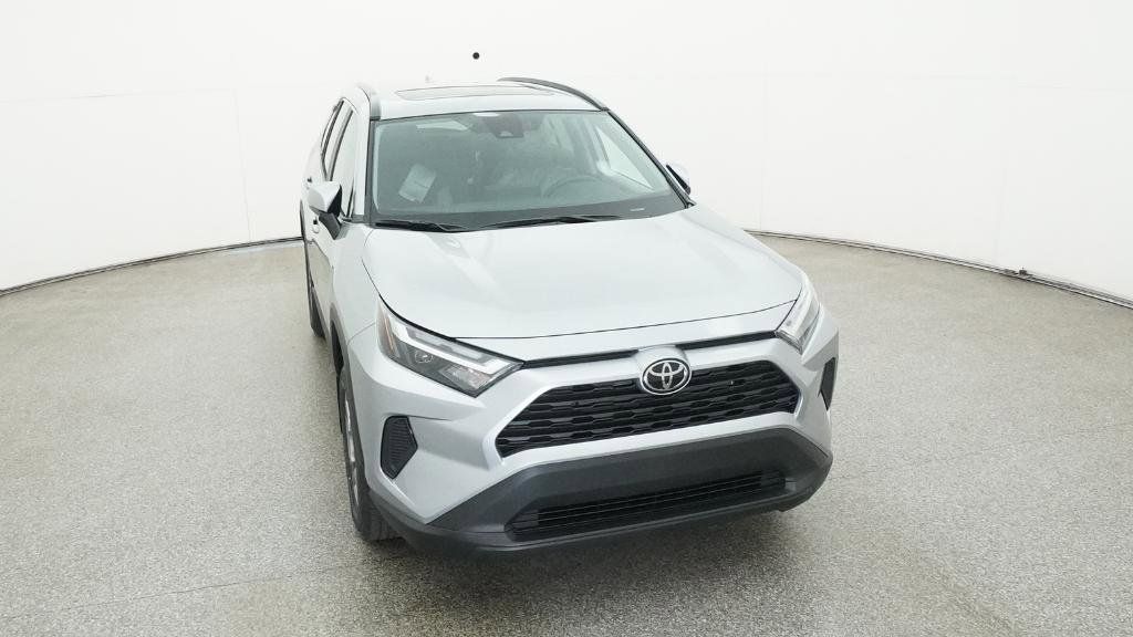 Thumbnail: 2025 Toyota RAV4 - 14