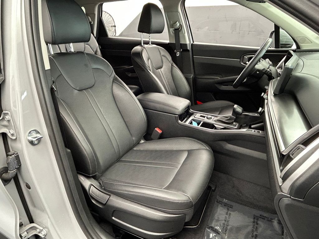 Used 2025 Wolf Gray Kia S image 45