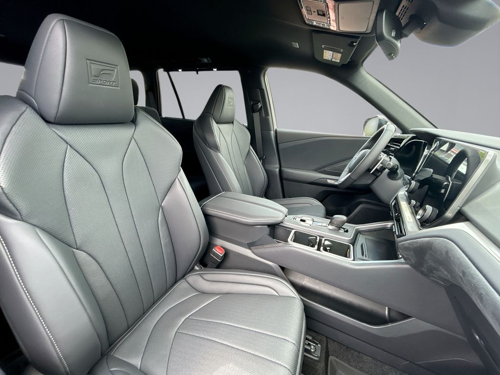 Thumbnail: 2026 Lexus TX - 4