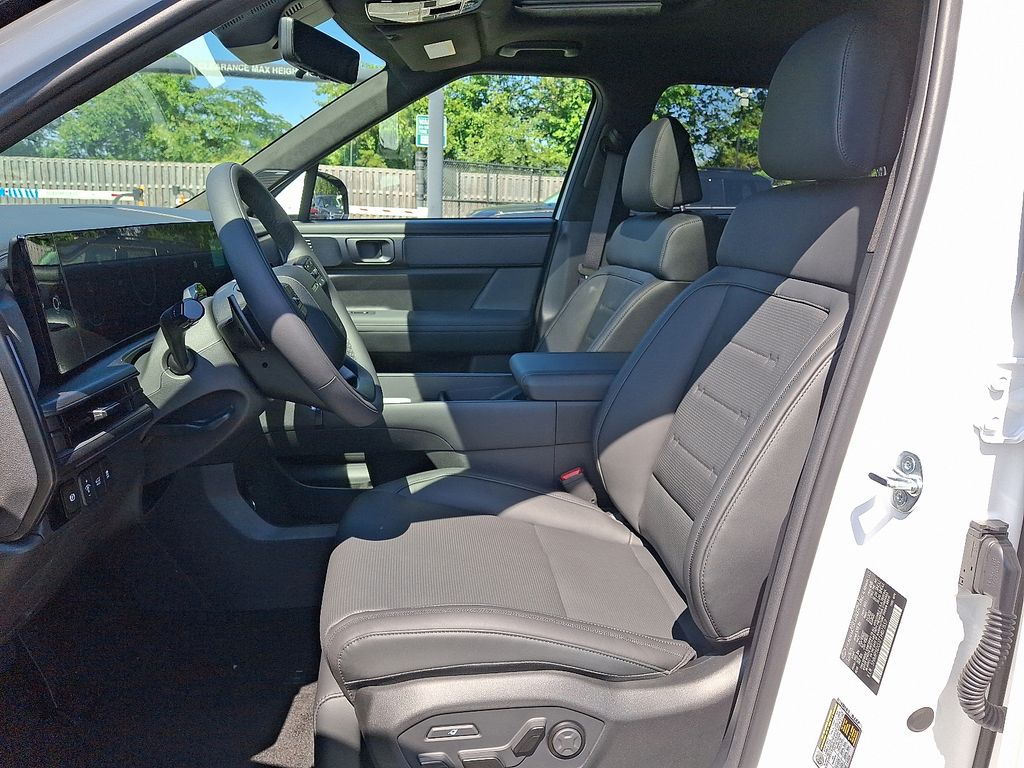 Thumbnail: 2026 Hyundai Santa Fe - 6