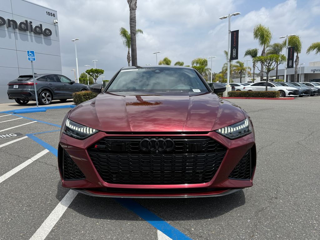 Thumbnail: 2023 Audi RS 7 - 2