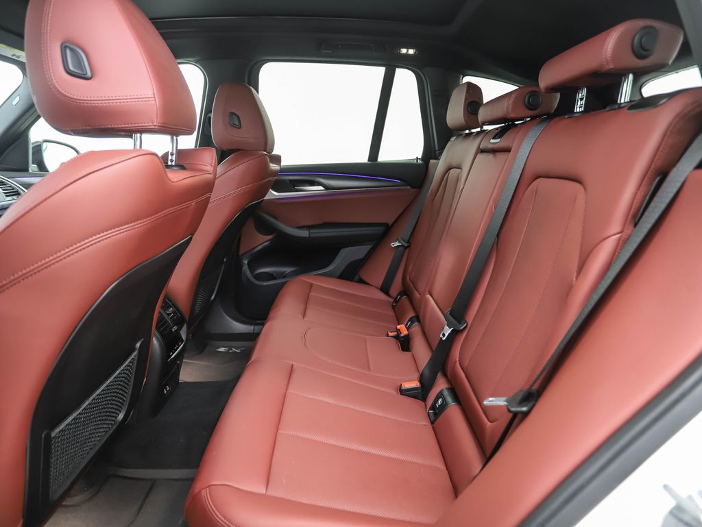 Thumbnail: 2022 BMW X3 - 21