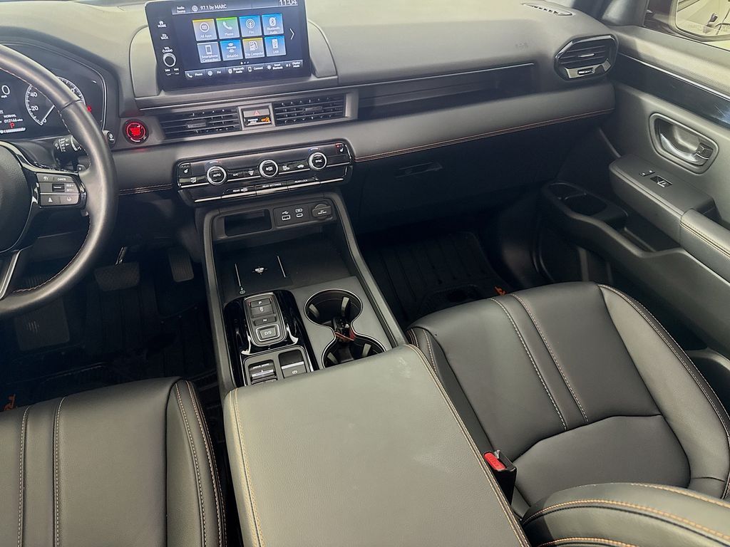 Used Car 2025 Honda Pilot  Trailsport For Sale Under $50,000 In Austin, Texas