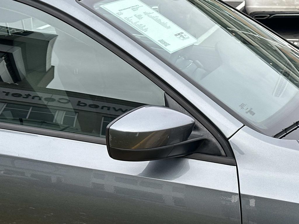 Thumbnail: 2018 Volkswagen Jetta - 18