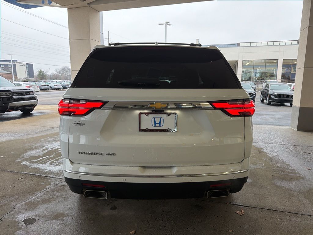 Thumbnail: 2023 Chevrolet Traverse - 4