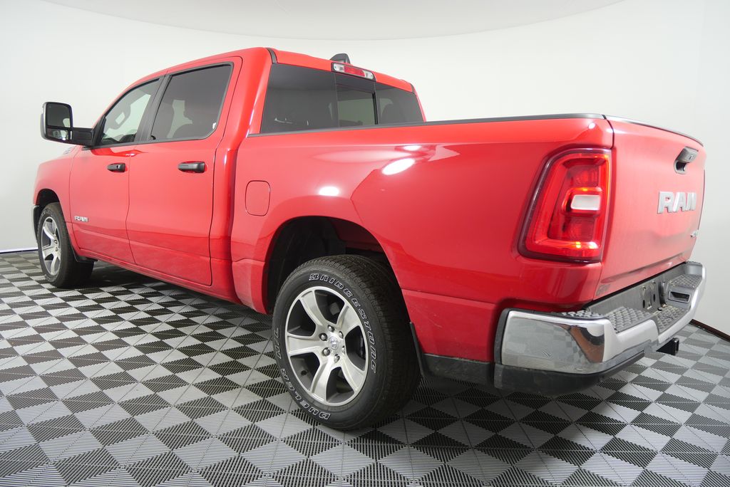 Thumbnail: 2025 RAM 1500 - 6