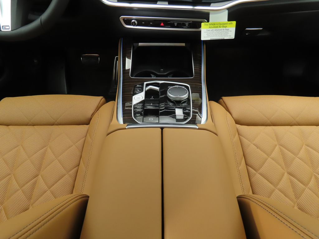 Thumbnail: 2026 BMW X5 - 16