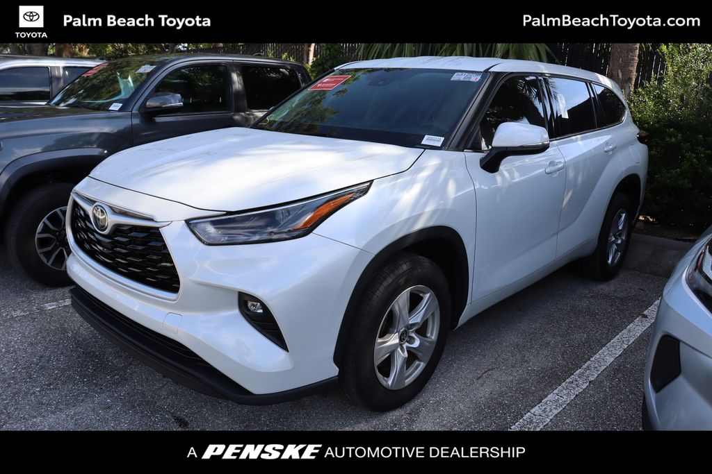 2022 Toyota Highlander LE -
                West Palm Beach, FL