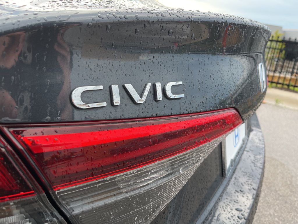 Thumbnail: 2024 Honda Civic - 8