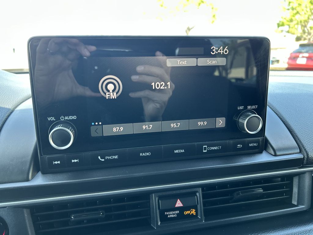 Thumbnail: 2025 Honda Pilot - 16