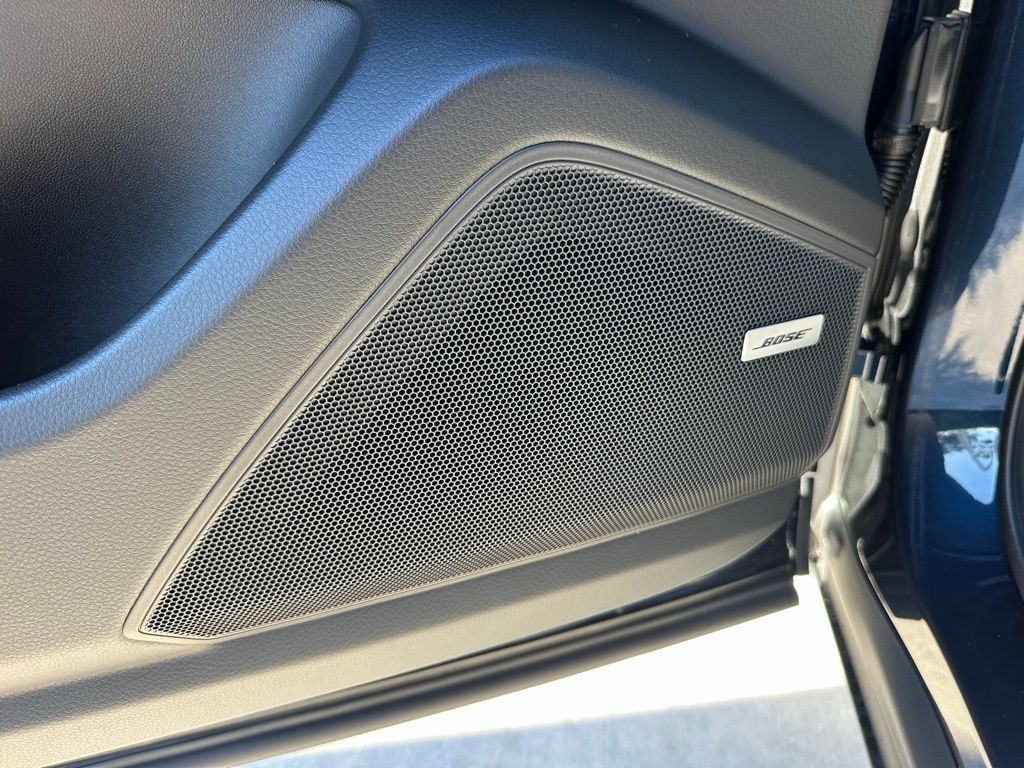 Thumbnail: 2026 Porsche Cayenne - 17